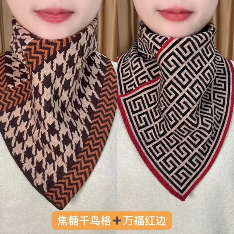 Winter Clothing Korea - Hiver nouveau Triangle cou épaissi femmes