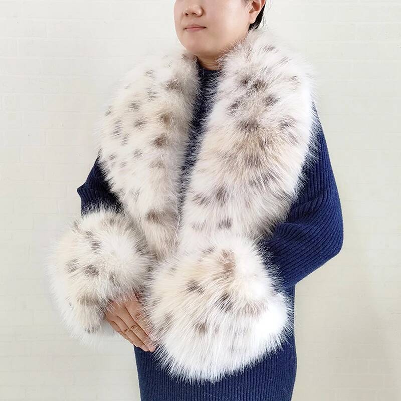 Grand foulard en fausse fourru - Winter Clothing Items avis et prix